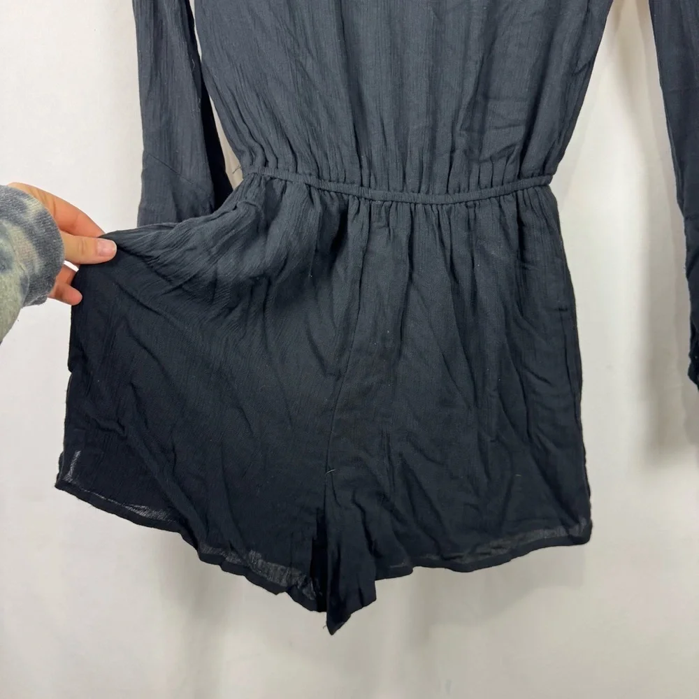 Hollister Sz XS Black Long Sleeve Bell Sleeves Short Romper Viscose Whimsigoth
